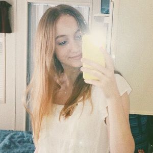 Meet your Posher, Cara